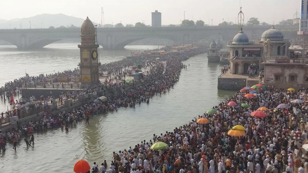 Mauni Amavasya 2025: हरिद्वार में 50 साल बाद दुर्लभ त्रिवेणी योग, लाखों ने किया मौनस्नान